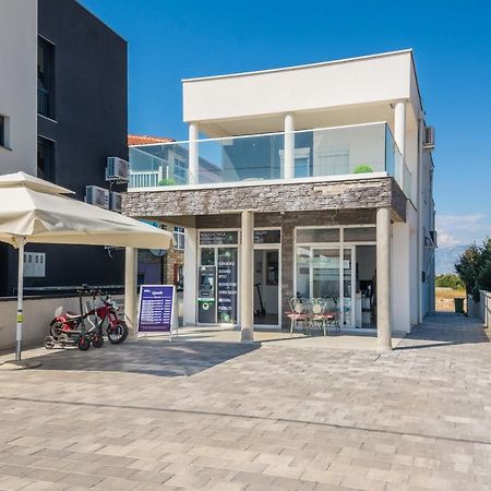 Apartments Krpan 비르 외부 사진